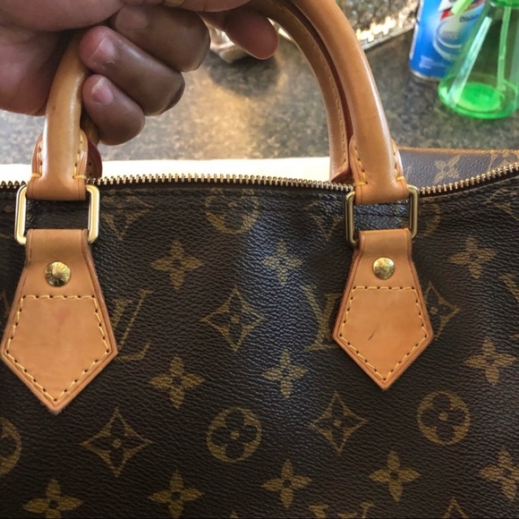 Authentic LV Speedy - Picture 6 of 16